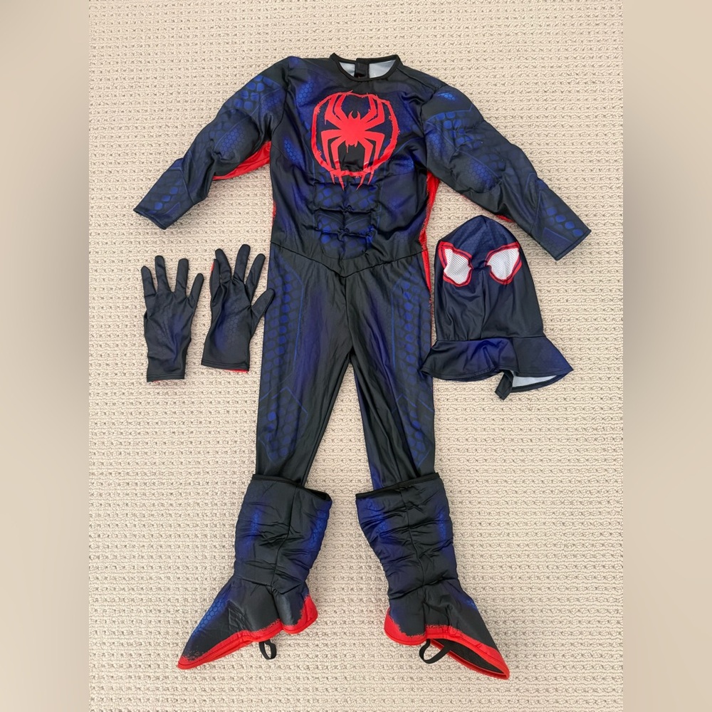 5T Miles Morales costume